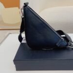 Prada Triangle Leather Shoulder Bag Black 27cm - Image 3