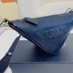 Prada Triangle Leather Shoulder Bag Black 27cm - Image 4