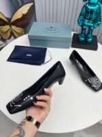 Prada Crystal Pumps Black - Image 3