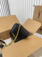 Saint Laurent Gaby Zipped Pouch In Quilted 7336671El071000 - Image 3