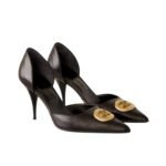 Chanel Cc Logo Heels In Black