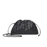 Bottega Veneta Pouch Black 20Cm 576175Vcpp01229