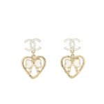 Chanel Metal Enamel Cc Heart Drop Earrings Gold Abf305 B19851 Nafgv