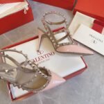 Valentino Garavani Patent Rockstud Caged Pump Pink - Image 2