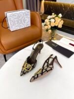 Valentino Garavani Vlogo Signature Slingback Pump In Toile Iconographe Black - Image 4