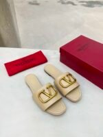 Valentino Garavani Vlogo Signature Slide Sandal Beige - Image 9