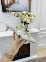 Valentino Garavani Roman Stud Kitten Heel Pumps White - Image 7