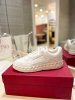 Valentino Garavani Freedots Low Top Sneaker In Calfskin White 4Y2S0H43Rdg 0Bo - Image 7