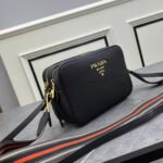 Prada Camera Shoulder Bag 23Cm - Image 2