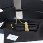 Saint Laurent Kate Small In Grain De Poudre Black 20Cm - Image 3