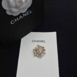 Chanel Cc Crystal Pearl Brooch - Image 3