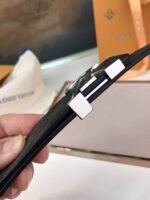 Louis Vuitton Lv Ceinture Initiales Reversible Silver 4Cm - Image 4