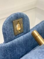 Chanel Mini Denim Rectangular Crush Ghw 17Cm - Image 4