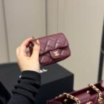 Chanel Small Shopping Bag Gold Tone Burgundy 31Cm AS4940 B17067 NY570 - Image 8