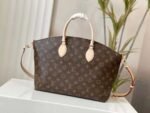 Louis Vuitton Boétie Mm 31Cm M45987 - Image 2