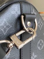 Summer Set: Louis Vuitton Keepall Bandoulière 50 Monogram Eclipse And Long Wallet Monogram Eclipse Trunk Zippy Black 19Cm - Image 4