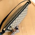 Gucci Gg Emblem Small Shoulder Bag Beige And Dark Brown 22Cm ‎847281 Faeuc 9741 - Image 7