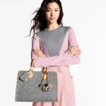 Super Vip 1:1 – Louis Vuitton OnTheGo MM Bag Washed Gray 35Cm M13189 - Image 6