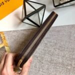 Summer Set: Louis Vuitton Keepall Bandoulière 55 Damier Ebene And Zippy Wallet Damier Ebene - Image 8