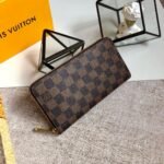 Summer Set: Louis Vuitton Keepall Bandoulière 55 Damier Ebene And Zippy Wallet Damier Ebene - Image 6